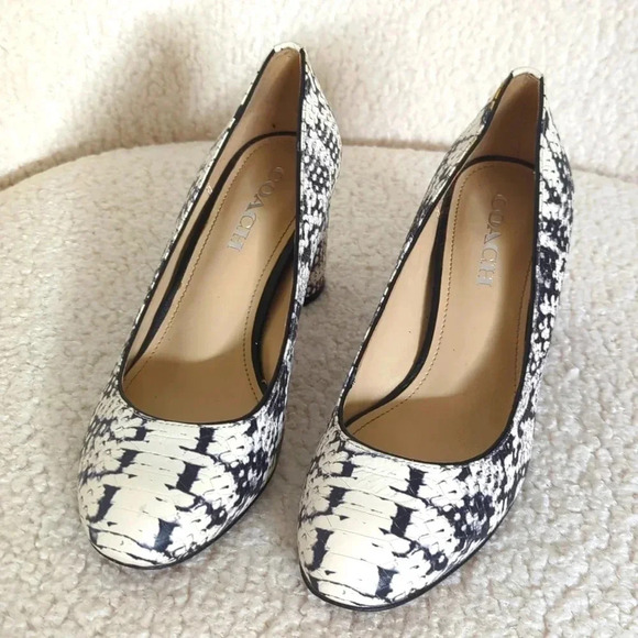 Coach Georgina Snake Skin Print Pumps in White Leather - Picture 2 of 8